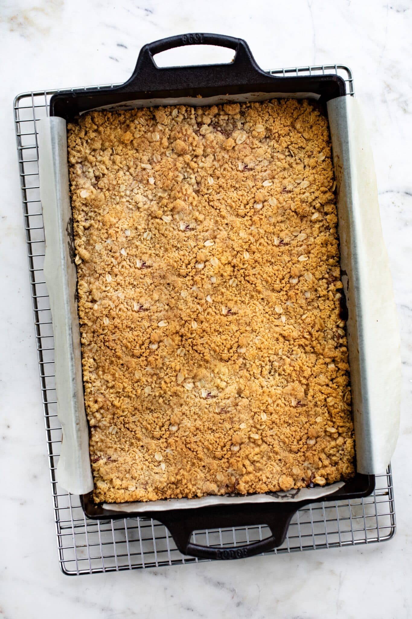 Raspberry Rhubarb Streusel Pie Bars - The Vanilla Bean Blog