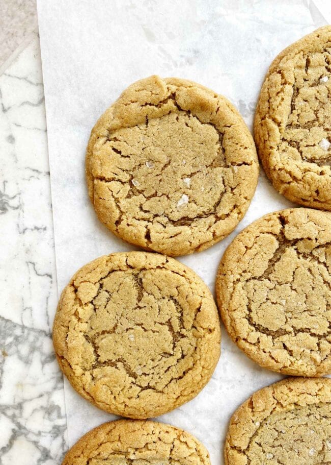 Perfectly Chewy Peanut Butter Cookies | The Vanilla Bean Blog